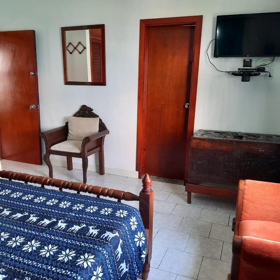 Posada Nativa Miss Nova San Andrés Zewnętrze zdjęcie